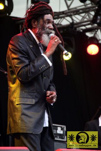 Don Carlos (Jam) and The Dub Vision Band 25. Summer Jam Festival - Fuehlinger See, Koeln - Green Stage 02. Juli 2010 (17).JPG